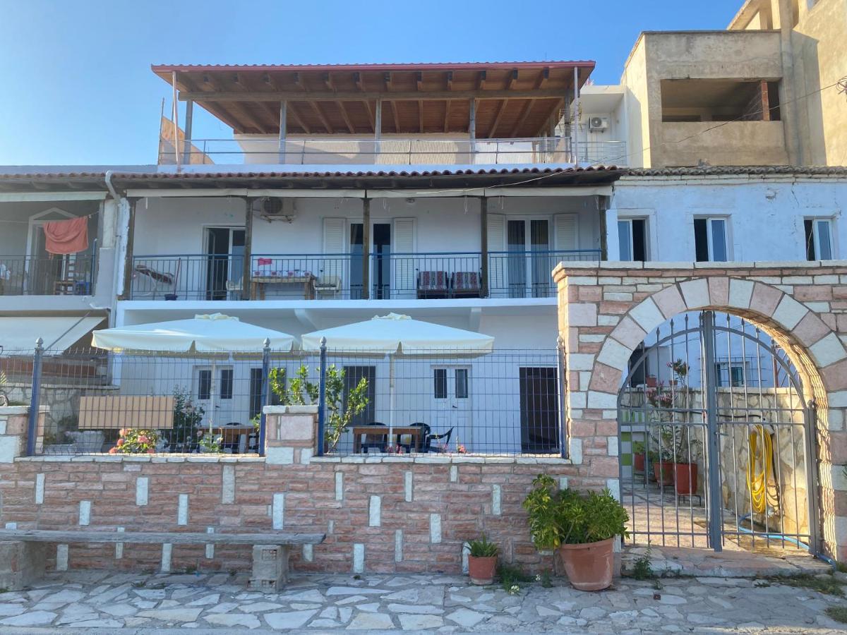 Angelview Apartments Himarë Extérieur photo